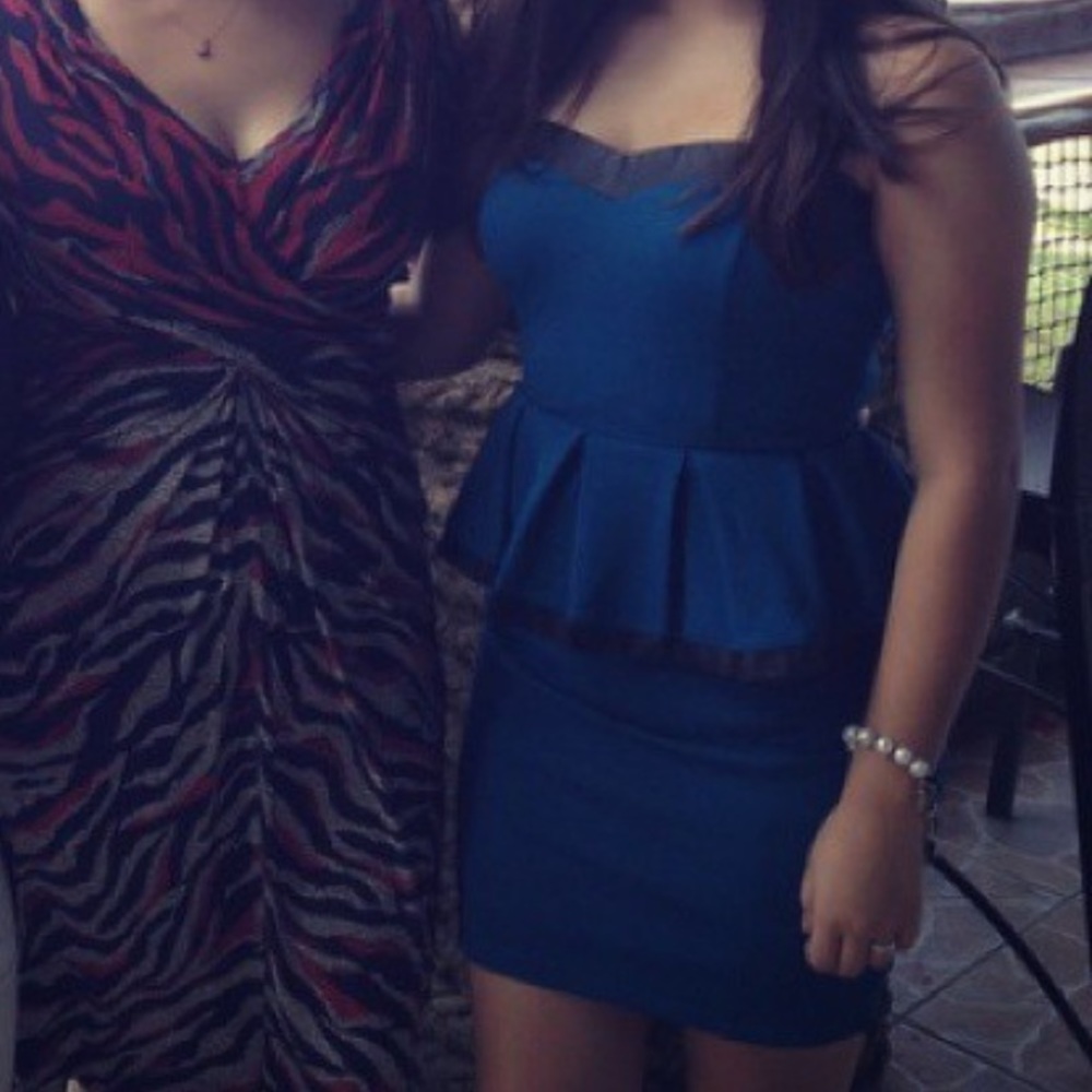 Blue fitted dress